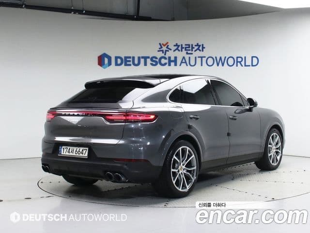 Porsche Cayenne 2020 — Photo 13/20