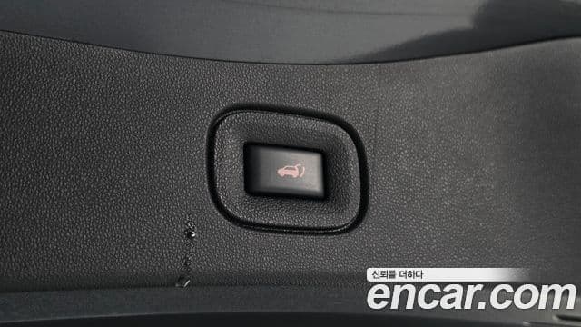Renault Samsung QM6 2023 — Фото 18/20