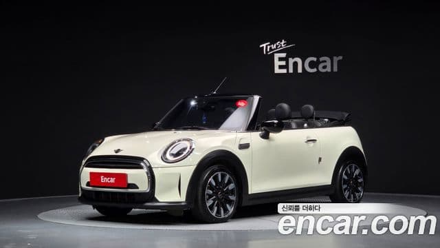 Mini Cooper Convertible 2022 — ფოტო 2/37