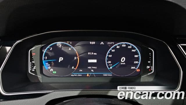Volkswagen Passat GT 2021 — Şəkil 7/32