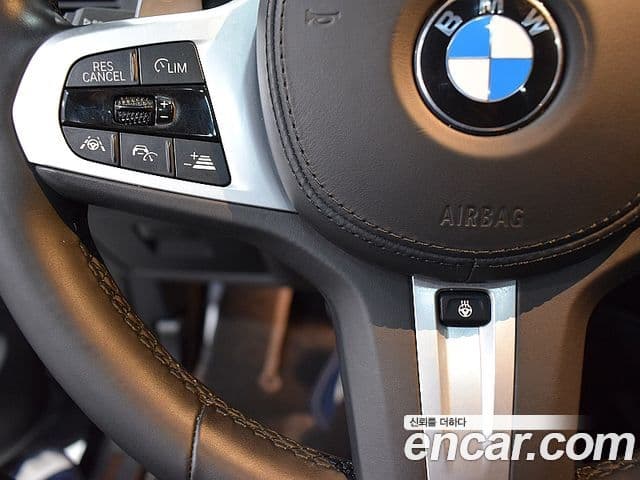 BMW X4 2021 — Photo 6/20