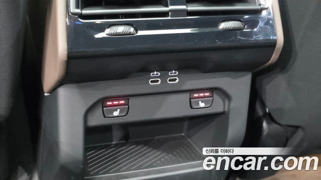 BMW 5 Series 2025 — Photo 4/32