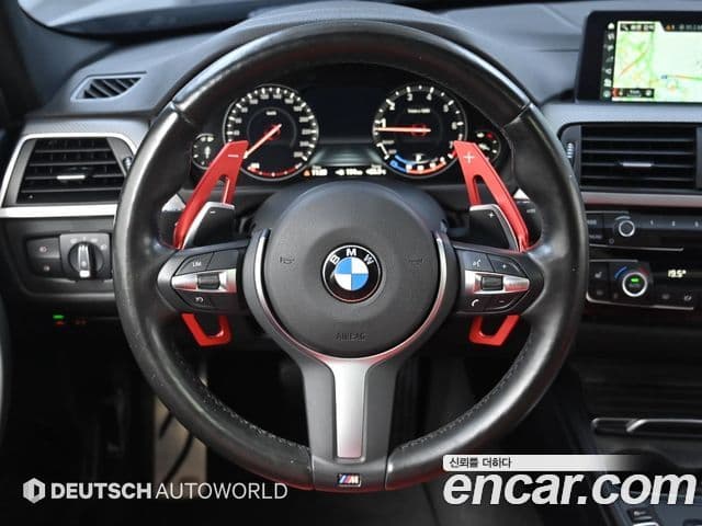 BMW 3 Series 2018 — ფოტო 9/20