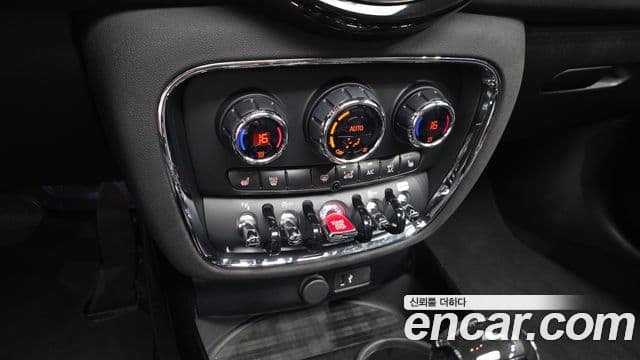 Mini Cooper Clubman 2021 — Şəkil 15/30