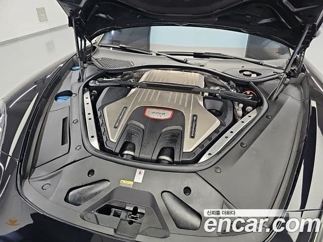 Porsche Panamera 2019 — Photo 8/9