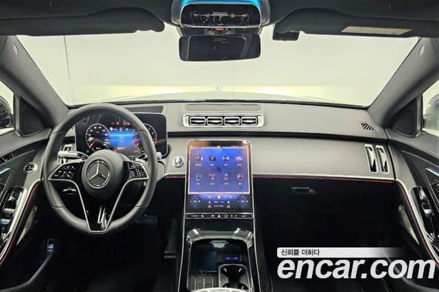 Mercedes-Benz S-Class 2025 — Photo 11/20