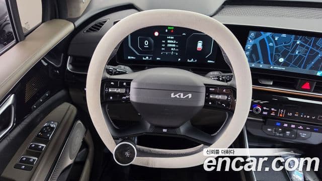 Kia Carnival 2025 — Фото 13/20