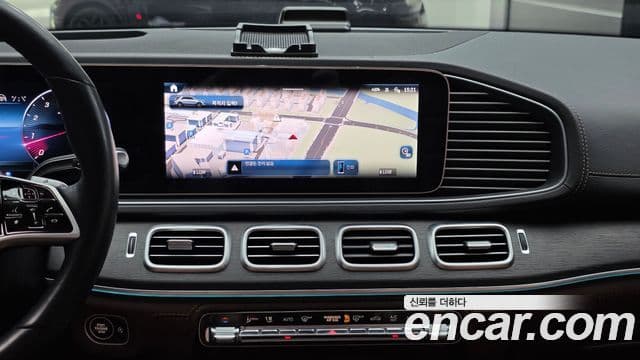 Mercedes-Benz GLE-Class 2024 — Photo 15/39
