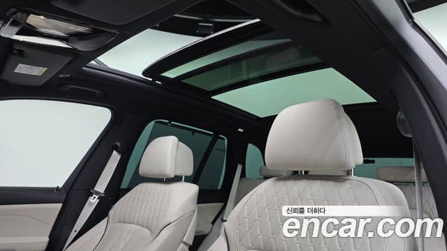 BMW X5 2025 — Photo 12/33