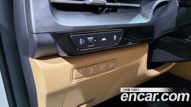 Kia Carnival 2022 — Фото 13/20