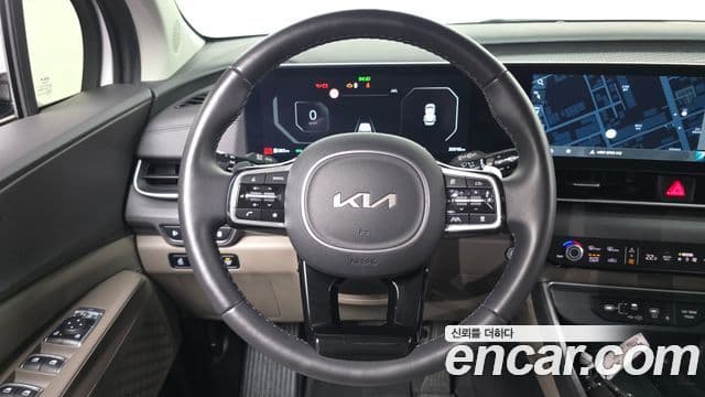 Kia Carnival 2024 — Фото 13/20