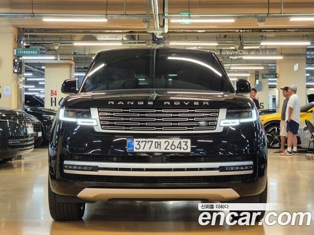 Land Rover Range Rover 2026 — Фото 1/20
