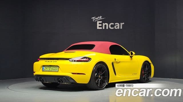 Porsche 718 Boxster 2025 — Фото 2/20