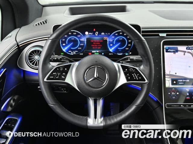 Mercedes-Benz EQE SUV 2025 — ფოტო 2/20