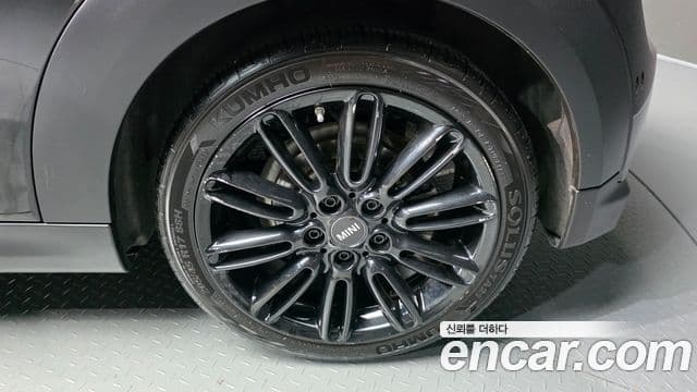 Mini Cooper Convertible 2023 — Şəkil 15/33