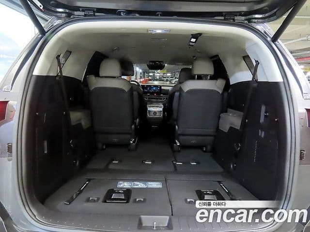 Kia Carnival 2025 — Фото 16/20