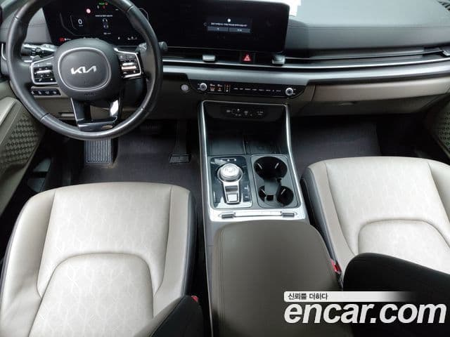 Kia Carnival 2023 — Фото 7/20