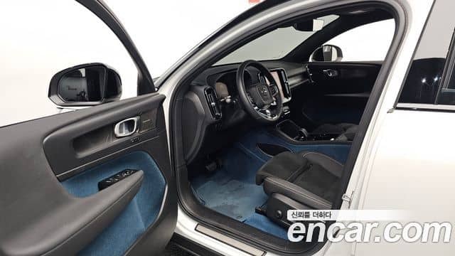 Volvo C40 Recharge, 2022