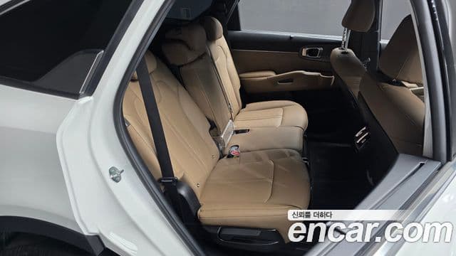 Kia Sorento 2025 — Фото 11/20