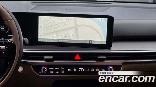 Kia Sorento 2025 — Фото 12/20