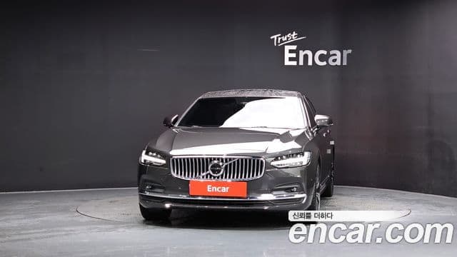 Volvo S90 2023 — Фото 3/20