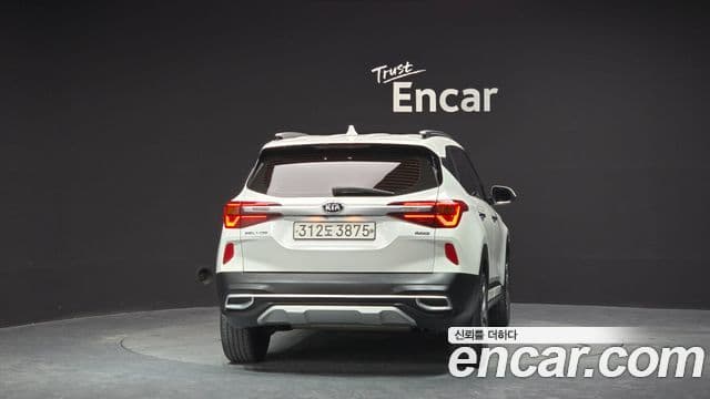 Kia Seltos 2020 — ფოტო 4/20