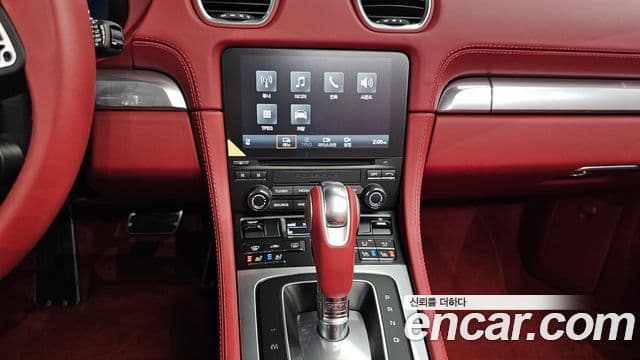 Porsche 718 Boxster 2023 — ფოტო 13/20