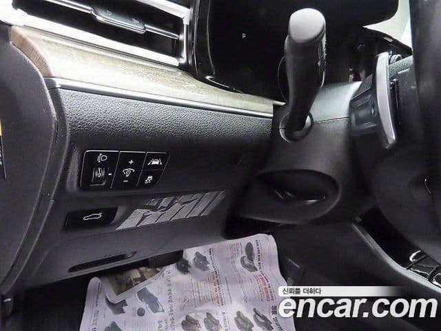 Kia K5 2020 — ფოტო 14/20