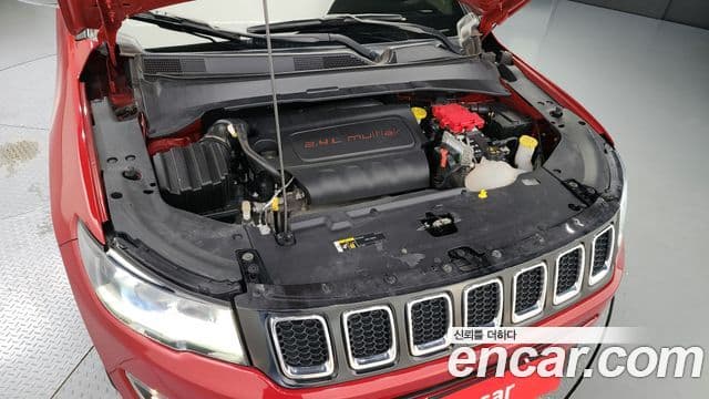 Jeep Compass 2020 — фото 6 из 20