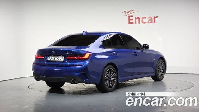 BMW 3 Series 2022 — Şəkil 2/20