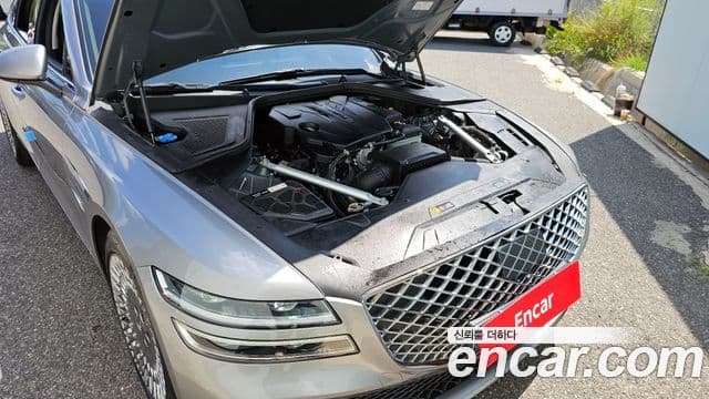 Genesis Electrified G80 2020 — ფოტო 6/20