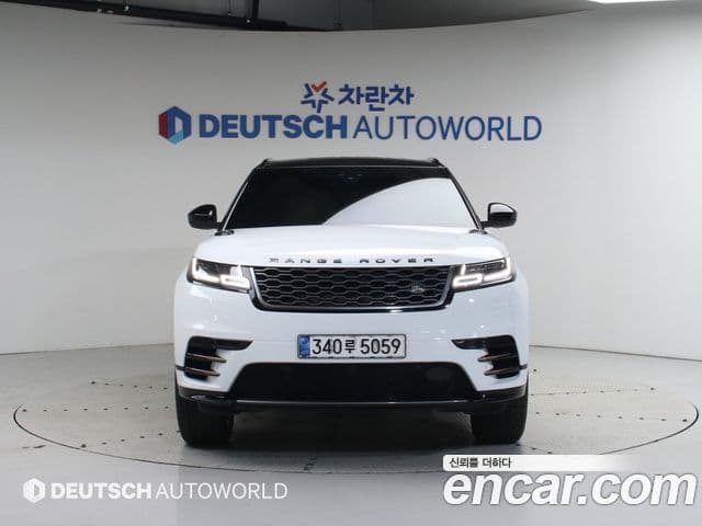 Land Rover Range Rover Velar 2020 — ფოტო 2/20
