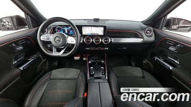 Mercedes-Benz GLB-Class 2020 — фото 7 из 20