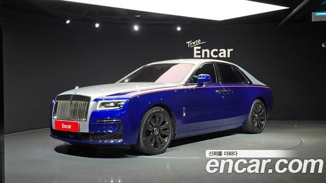Rolls-Royce Ghost 2021 — ფოტო 1/20