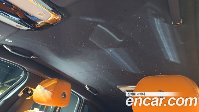 Rolls-Royce Ghost 2021 — ფოტო 18/20