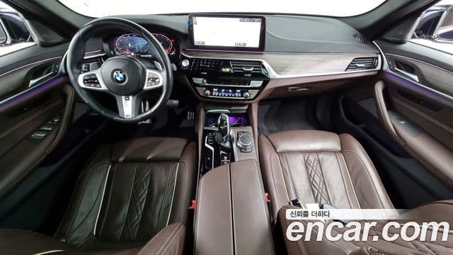 BMW 5 Series 2021 — Şəkil 7/20
