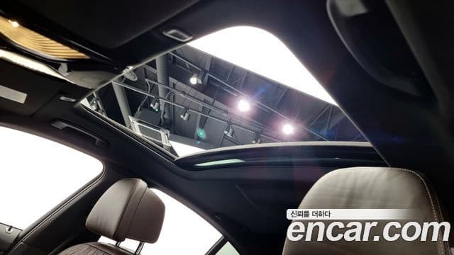 BMW 5 Series 2021 — Şəkil 19/20