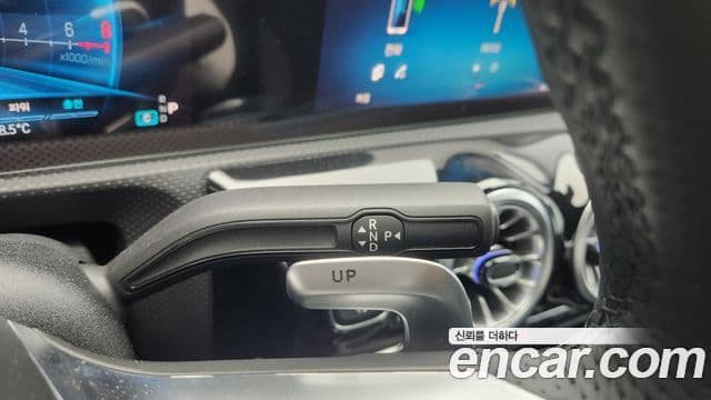 Mercedes-Benz A-Class 2024 — фото 9 из 16