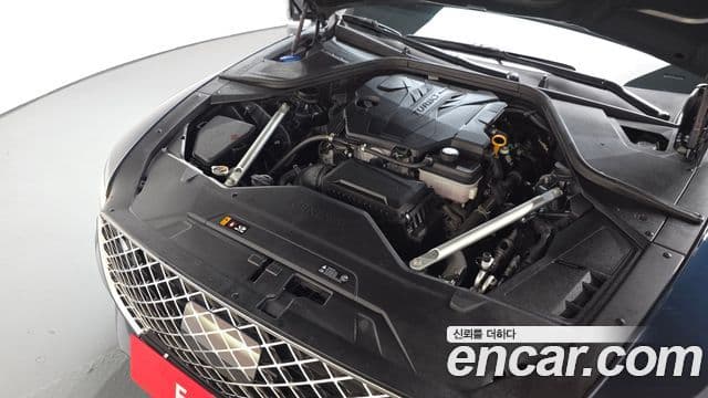 Genesis Electrified G80 2020 — фото 6 из 20