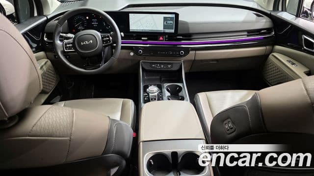 Kia Carnival 2024 — ფოტო 7/20