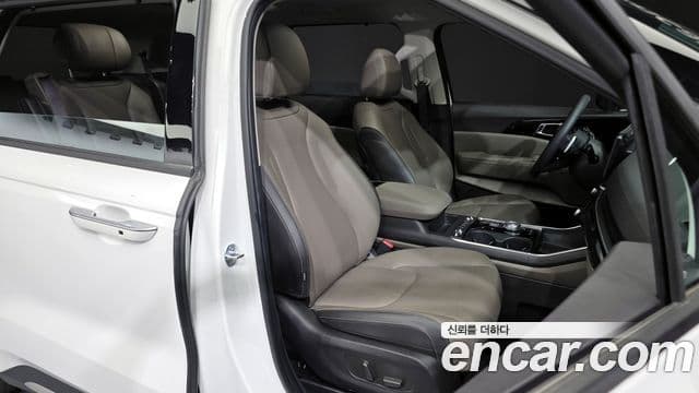 Kia Carnival 2024 — ფოტო 12/20