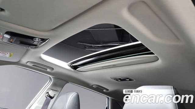 Kia Seltos 2021 — Şəkil 19/20