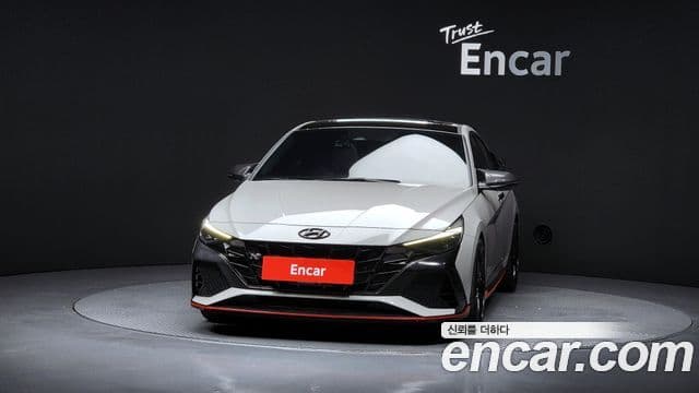Hyundai The New Avante Hybrid 2022 — ფოტო 19/20