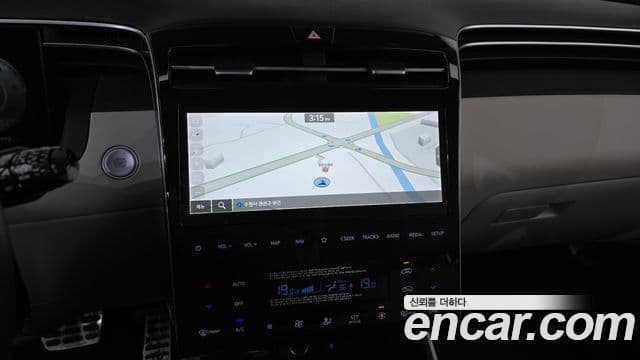Hyundai Tucson Hybrid 2021 — Photo 6/20