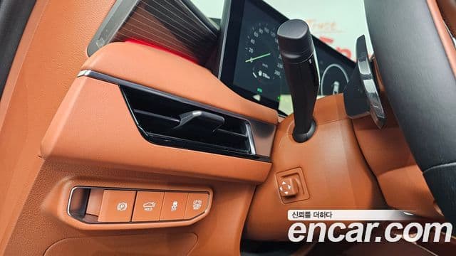 Kia K8 2025 — фото 14 из 20
