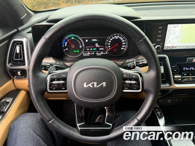Kia Sorento 2022 — Şəkil 16/20