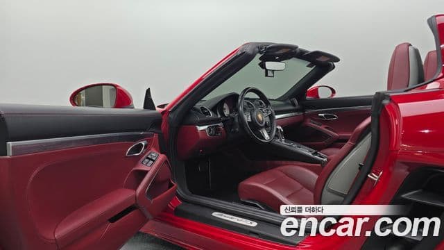 Porsche 718 Boxster 2018 — Фото 10/20