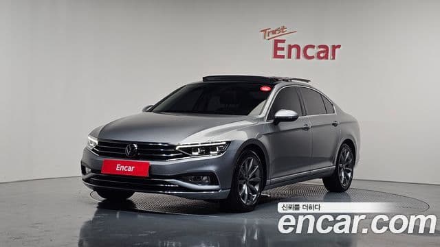 Volkswagen Passat GT 2021 — ფოტო 20/20