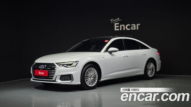 Audi A6 2020 — Фото 1/20