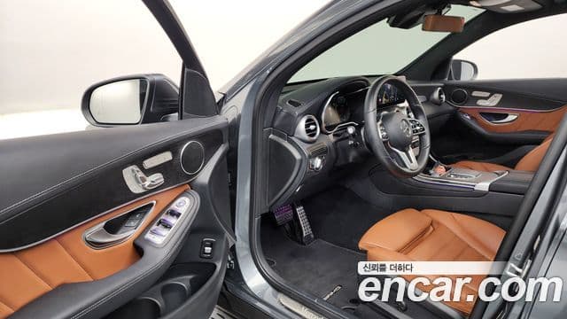 Mercedes-Benz GLC-Class 2022 — Şəkil 10/20